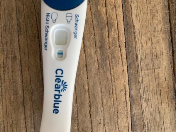 Bild zu Test positiv? - Kinderwunsch - was tun, um schwanger zu werden?