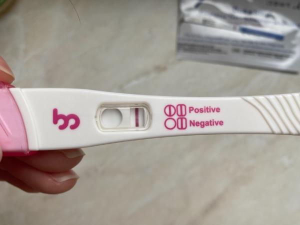Bild zu Schwanger oder doch nur verdunstungslinie? - Kinderwunsch - was tun, um schwanger zu werden?