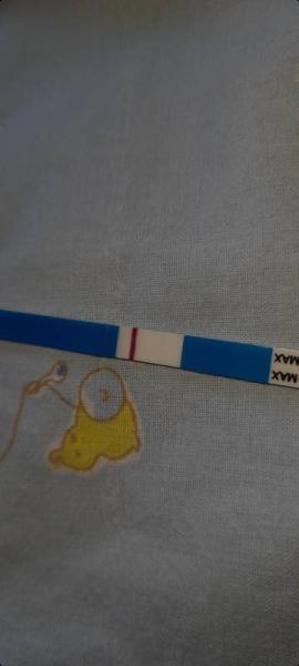 Bild zu Test leicht positiv - Kinderwunsch - was tun, um schwanger zu werden?