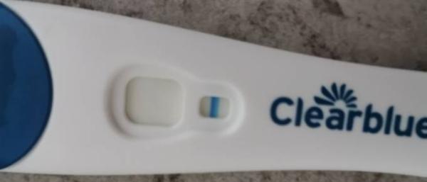 Bild zu 9 Tage überfällig, ss test leicht positiv, clearblue advance monitor negativ - Kinderwunsch - was tun, um schwanger zu werden?