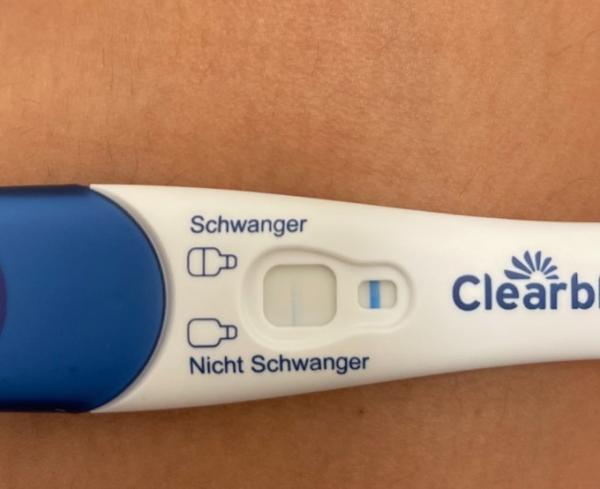 Bild zu Verdunstungslinie oder positiv? - Kinderwunsch - was tun, um schwanger zu werden?