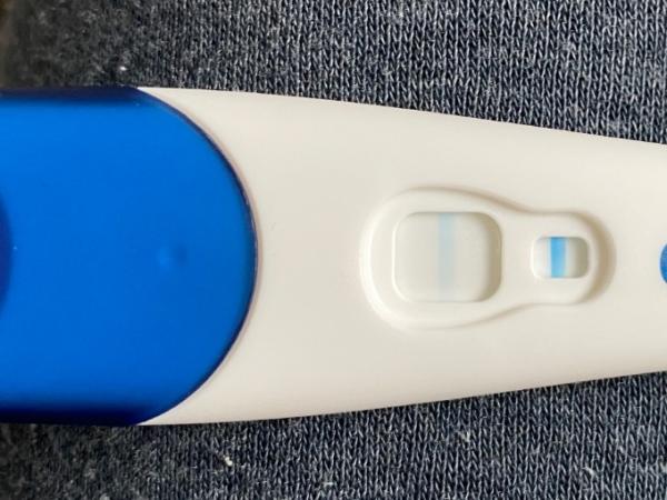 Bild zu Eindeutig positiv?! - Kinderwunsch - was tun, um schwanger zu werden?