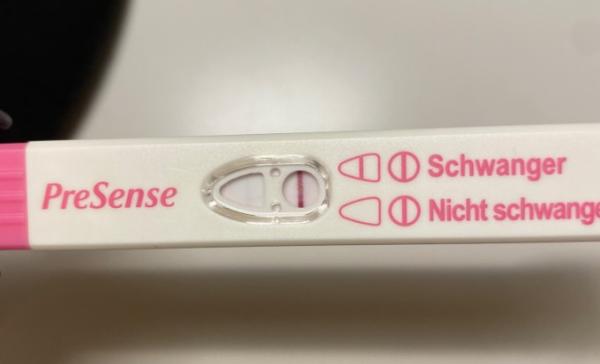 Bild zu Presense positiv? - Kinderwunsch - was tun, um schwanger zu werden?
