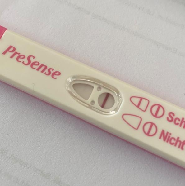 Bild zu Ist dieser Test positiv? - Kinderwunsch - was tun, um schwanger zu werden?
