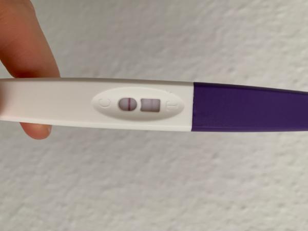 Bild zu Ovulationstest negativ oder positiv - Kinderwunsch - was tun, um schwanger zu werden?