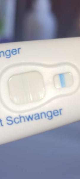 Bild zu Test leicht positiv danach beide negativ - Kinderwunsch - was tun, um schwanger zu werden?