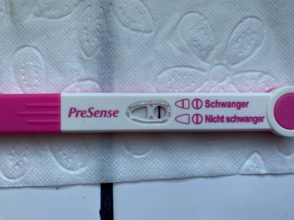 Bild zu Asleraugen bitte presense es+12 - Kinderwunsch - was tun, um schwanger zu werden?