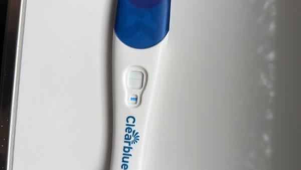 Bild zu Ultra Frühtest Clearblue - Kinderwunsch - was tun, um schwanger zu werden?