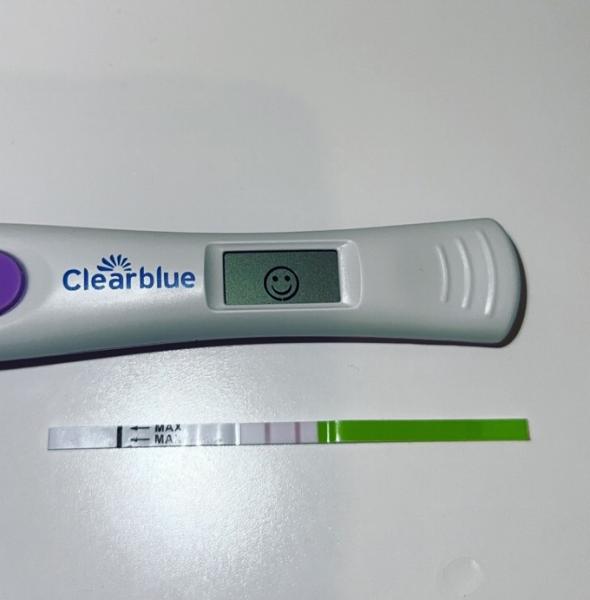 Bild zu OneStep Ovulationstest positiv, clearblue blinkender Smiley? - Kinderwunsch - was tun, um schwanger zu werden?