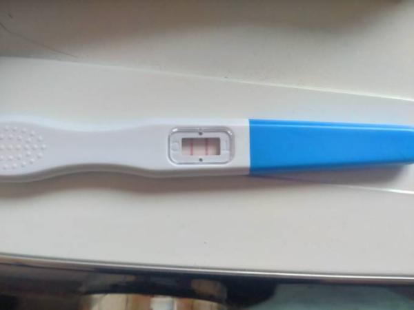 Bild zu Ovulationstest - Kinderwunsch - was tun, um schwanger zu werden?