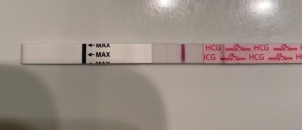 Bild zu Ist dieser Test wirklich positiv ? - Kinderwunsch - was tun, um schwanger zu werden?