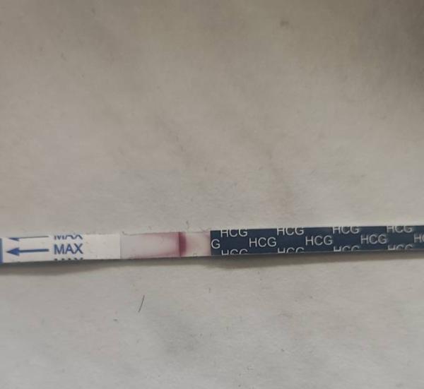 Bild zu Ist der Test defekt ? - Kinderwunsch - was tun, um schwanger zu werden?