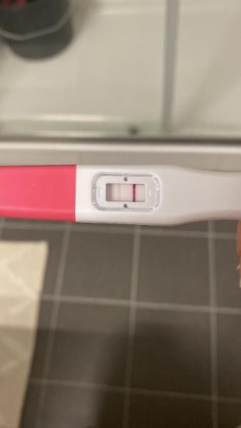 Bild zu Schmierblutung - Kinderwunsch - was tun, um schwanger zu werden?