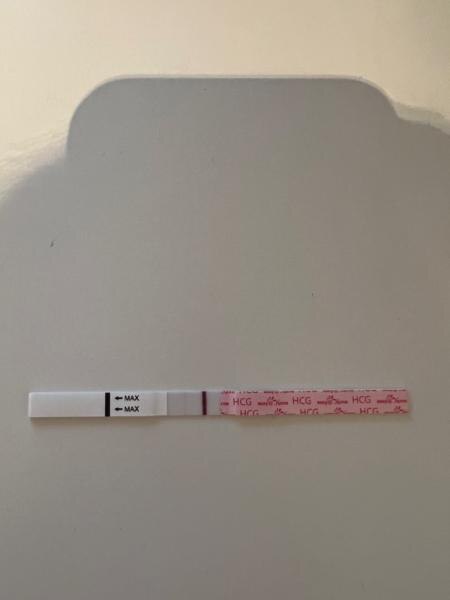 Bild zu Test positiv? - Kinderwunsch - was tun, um schwanger zu werden?