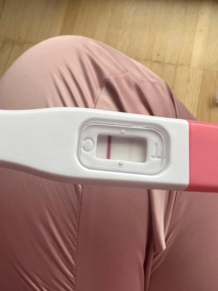 Bild zu Test Positiv? - Kinderwunsch - was tun, um schwanger zu werden?