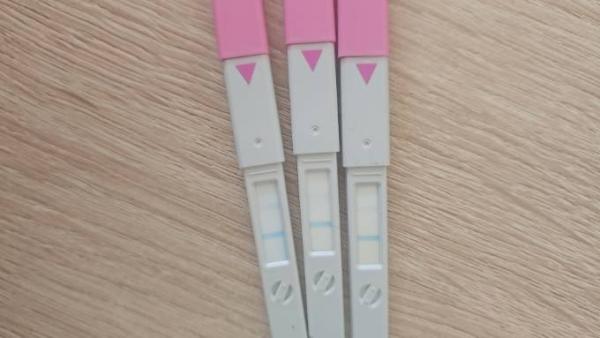 Bild zu Ovulationstest - Kinderwunsch - was tun, um schwanger zu werden?