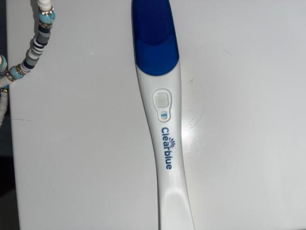 Bild zu Test Postiv? - Kinderwunsch - was tun, um schwanger zu werden?