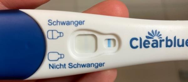 Bild zu Schwanger oder Verdunstungslinie - Kinderwunsch - was tun, um schwanger zu werden?