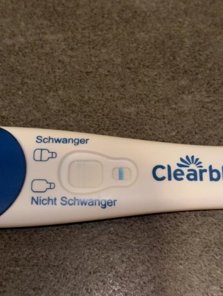 Bild zu Schwangerschaftstest - Kinderwunsch - was tun, um schwanger zu werden?