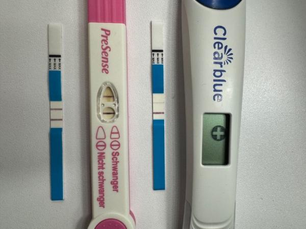 Bild zu Clearblue - Kinderwunsch - was tun, um schwanger zu werden?