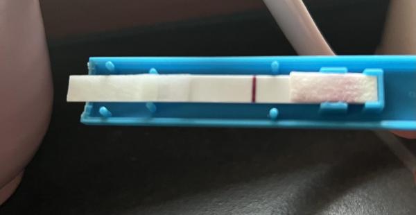 Bild zu Test positiv? - Kinderwunsch - was tun, um schwanger zu werden?