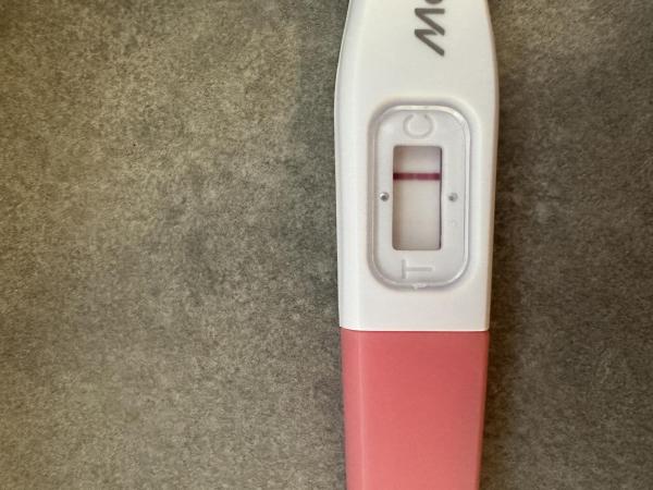 Bild zu Schwache zweite Linie – positiv oder Einbildung? - Kinderwunsch - was tun, um schwanger zu werden?