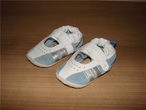 Bild zu Neue Shoo Shoos Krabbelpuschen Gr. M abzugeben - Sparforum - Forum rund ums Sparen