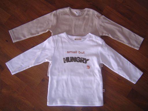 Bild zu 2 Shirts "1x mit Spruch" NEU Gr.86 - Sparforum - Forum rund ums Sparen