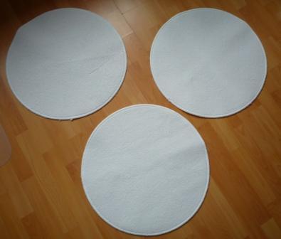 Bild zu verkaufe 3 neuwertige runde Ikea Badteppiche in weiß... - Sparforum - Forum rund ums Sparen