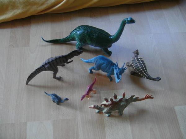 Bild zu Dinosammlung abzugeben - Sparforum - Forum rund ums Sparen