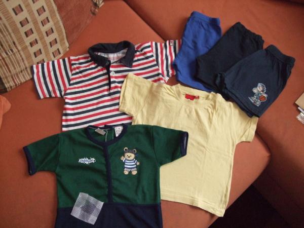 Bild zu Verschenke: 3 T-Shirts + 3 kurze Hosen Gr. 86 für Jungs - Sparforum - Forum rund ums Sparen