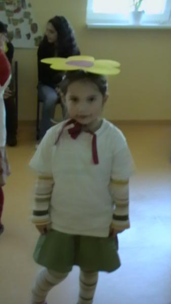 Bild zu foto von angelina im kiga - Sparforum - Forum rund ums Sparen