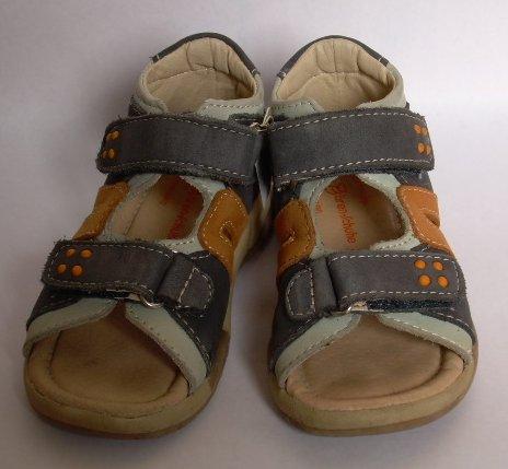 Bild zu Braucht noch jemand Schuhe für die Kids???? - Sparforum - Forum rund ums Sparen