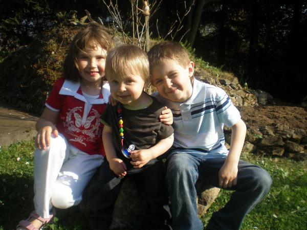 Bild zu guckt mal:meine Jungs und meine Nichte :-) - Sparforum - Forum rund ums Sparen