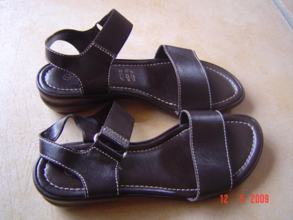 Bild zu Sandalen Gr. 37 abzugeben - Sparforum - Forum rund ums Sparen