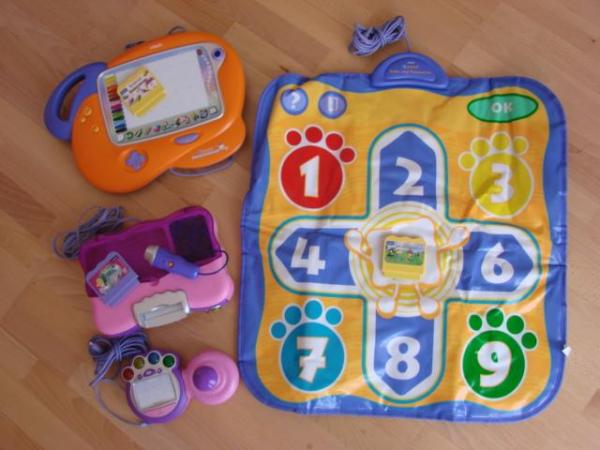 Bild zu Vsmile Konsole + viel Zubehör abzugeben - Sparforum - Forum rund ums Sparen