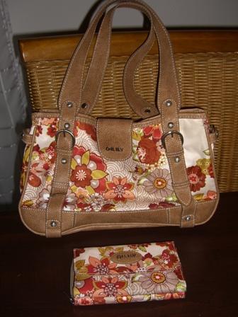 Bild zu Oilily Tasche mit passender Geldbörse zu verkaufen - Sparforum - Forum rund ums Sparen