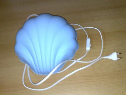 Bild zu Wendy Cassetten Kleider in 128+134 Ikea Lampe - Sparforum - Forum rund ums Sparen