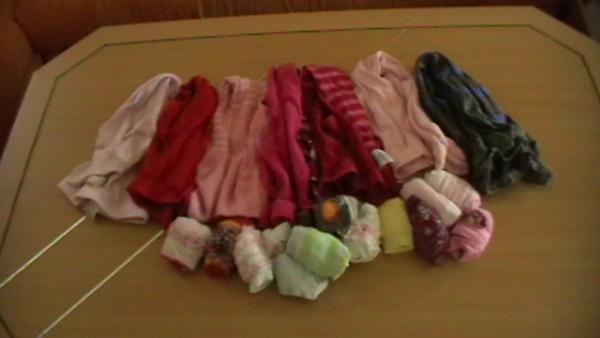 Bild zu 6 strumpfhosen+1 gratis und 12 paar socken 98 - Sparforum - Forum rund ums Sparen