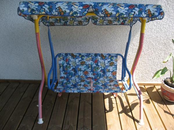 Bild zu Hollywoodschaukel für Kinder PLZ 91 - Sparforum - Forum rund ums Sparen