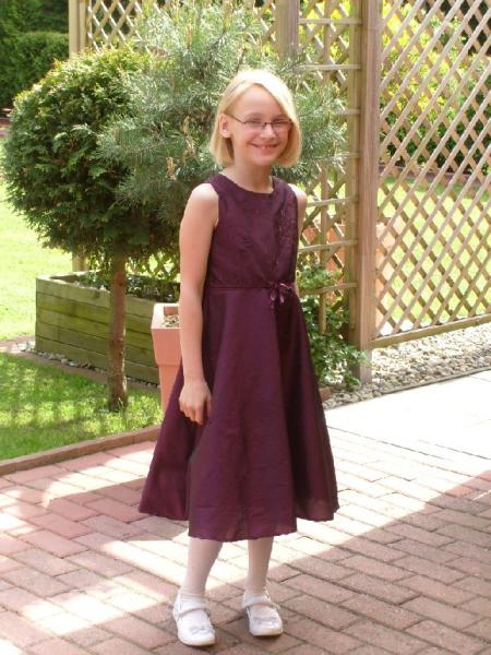 Bild zu festliches Kleid Gr. 134/ 140 abzugeben - Sparforum - Forum rund ums Sparen