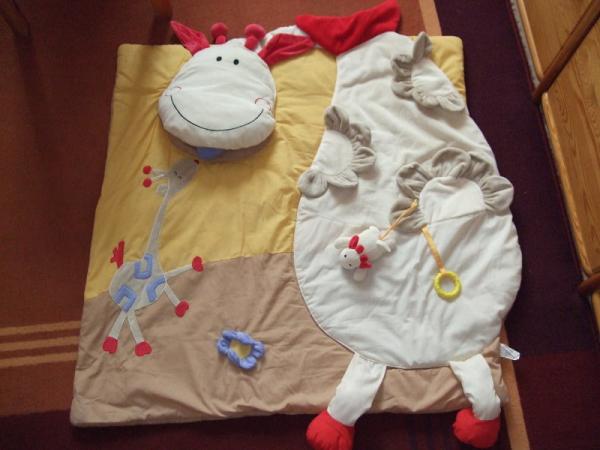 Bild zu Hat jemand Interesse an einer süßen Krabbel-und Spieldecke? - Sparforum - Forum rund ums Sparen