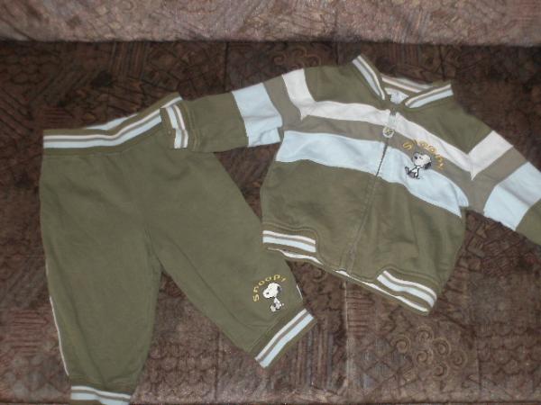 Bild zu Jogginganzug Gr. 80 H&M - Sparforum - Forum rund ums Sparen