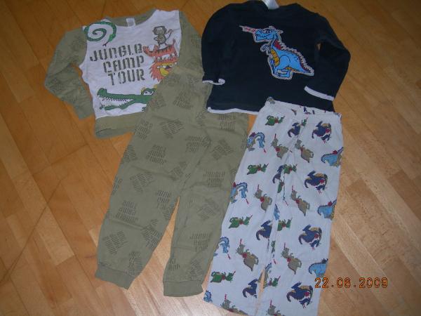 Bild zu 2 x H&M Schlafi gr.110/116  zuverkaufen - Sparforum - Forum rund ums Sparen