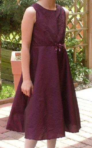 Bild zu festliches Kleid Gr. 134/ 140 abzugeben - Sparforum - Forum rund ums Sparen