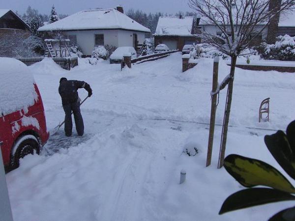 Bild zu Männer, die Sonntags arbeiten :-) - Sparforum - Forum rund ums Sparen