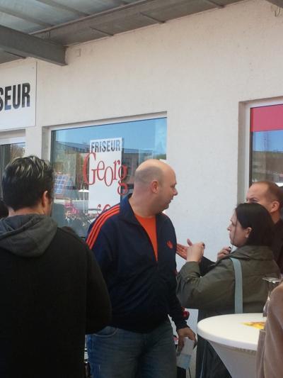 Bild zu OT:Bei uns ist heut die Hölle los.Sven Müller hat hier gesungen (Supertalent 2.) - Sparforum - Forum rund ums Sparen