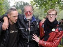 Bild zu Was ist mit dem Mann mit den blutenden Augen? - Aktuelles