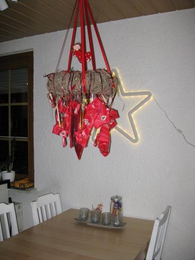 Bild zu Möchte mal meine diversen Adventskalender zeigen... vielleicht ist - Weihnachten