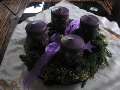 Bild zu Adventskranz auch fertig - Weihnachten
